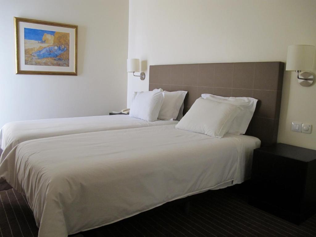 Hotel Girassol - Suite Hotel Funchal  Rom bilde